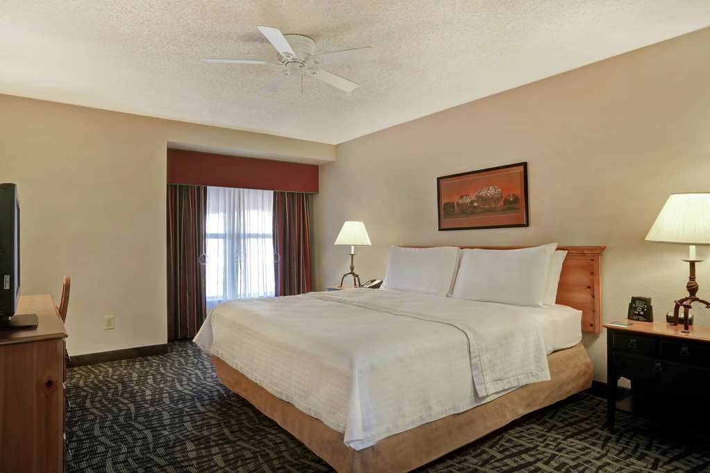 Homewood Suites Phoenix-Scottsdale Room photo