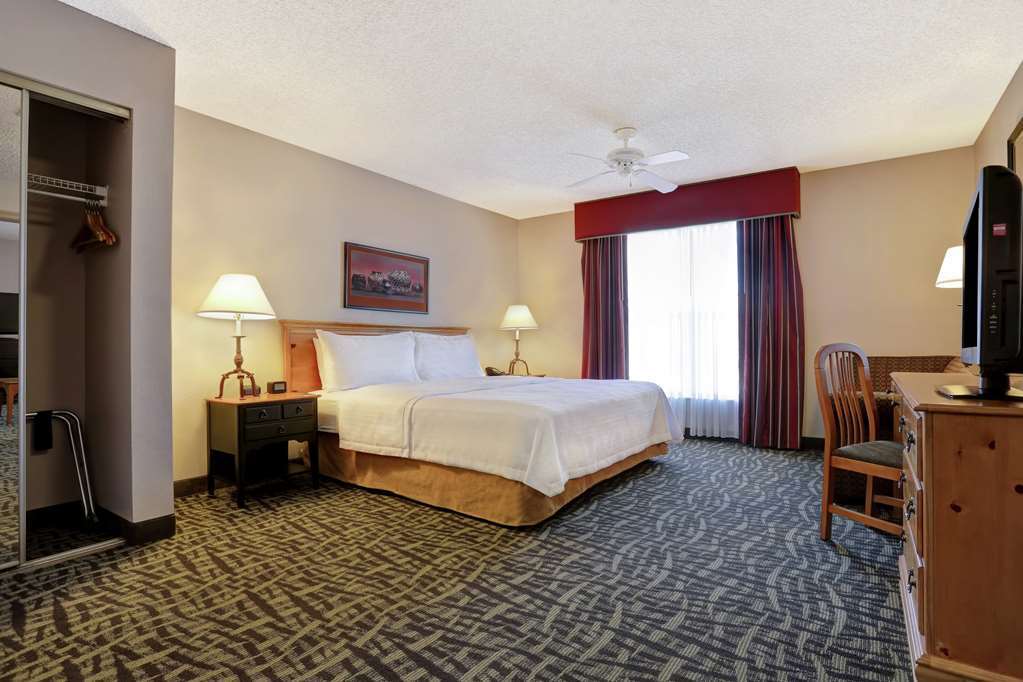 Homewood Suites Phoenix-Scottsdale Room photo