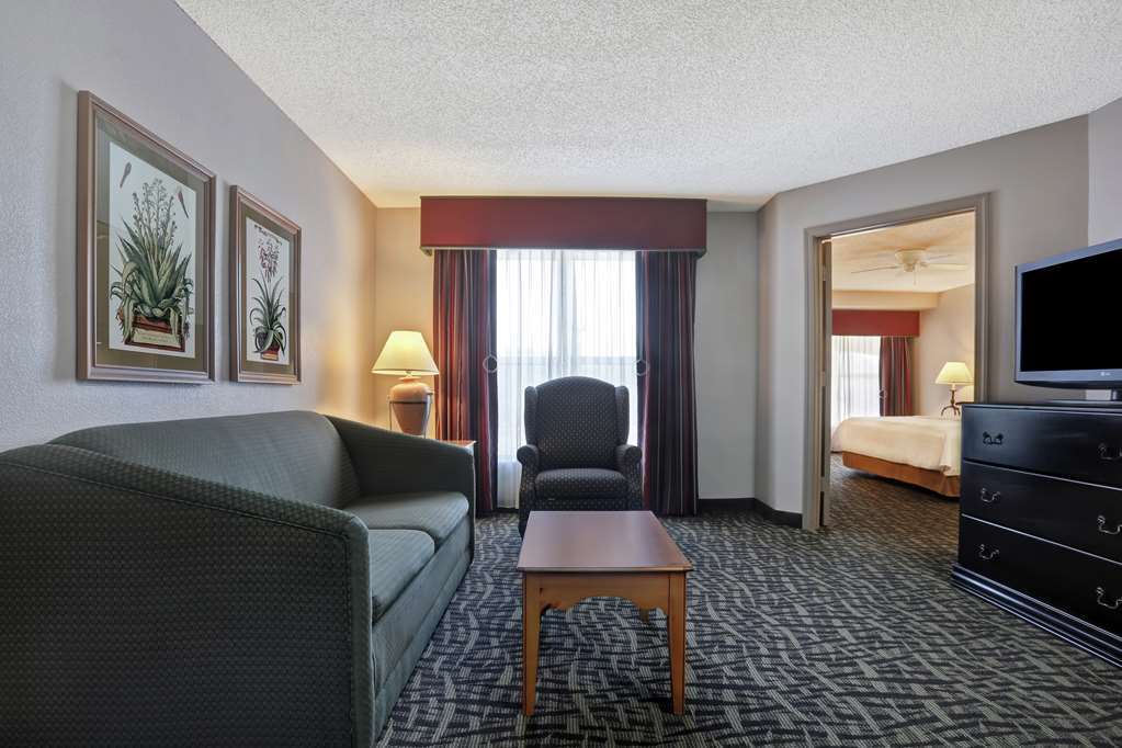 Homewood Suites Phoenix-Scottsdale Room photo